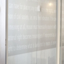 Text design on a full glass demountable wall